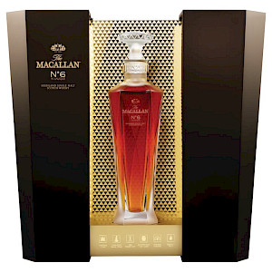 Macallan No 6 in Lalique