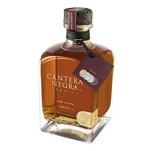 Cantera Negra Añejo